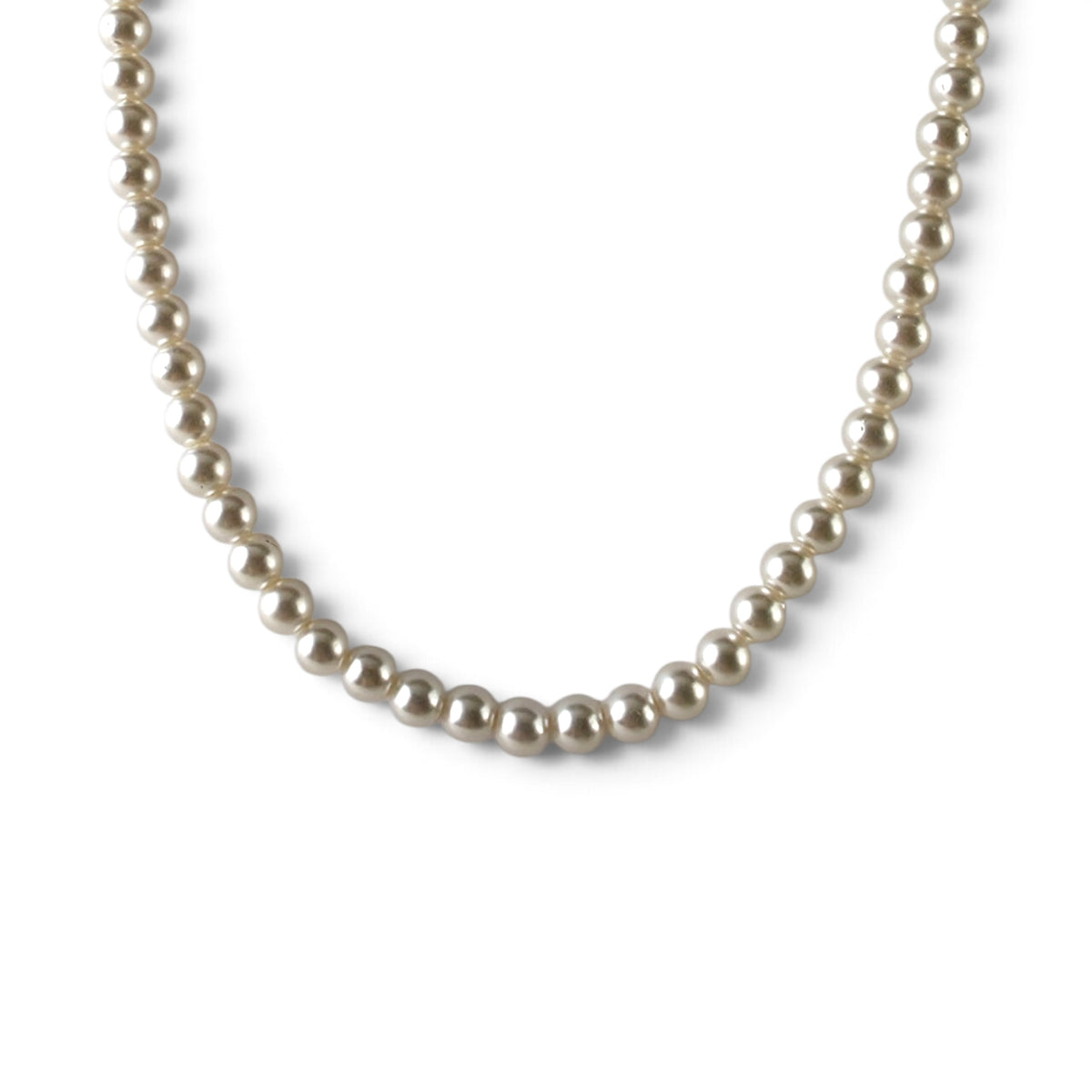 Vintage Classic Faux Pearl Strand Necklace 18" Cream Pearl Strand