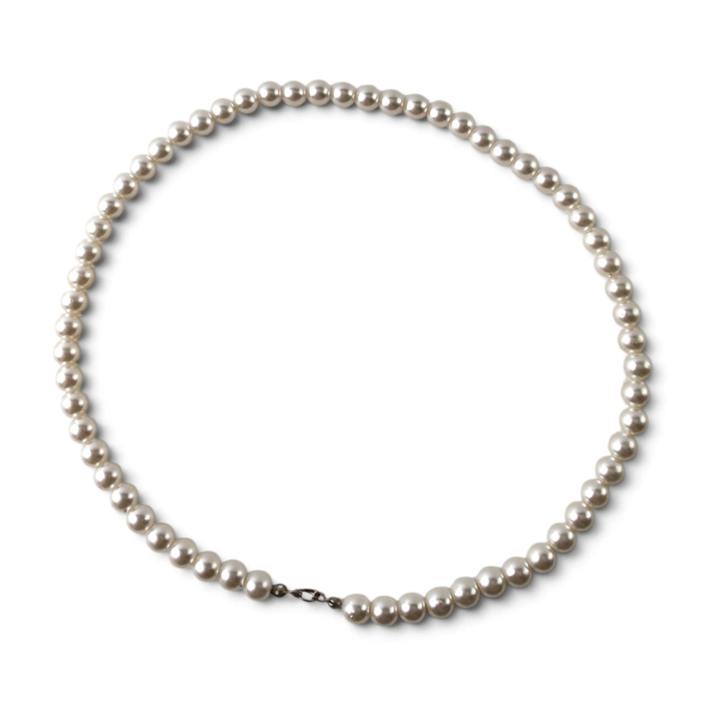 Vintage Classic Faux Pearl Strand Necklace 18" Cream Pearl Strand