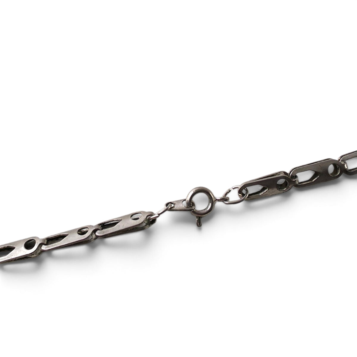Vintage Dark Gunmetal Oval Safety-Pin Motif Link Chain Necklace 22"